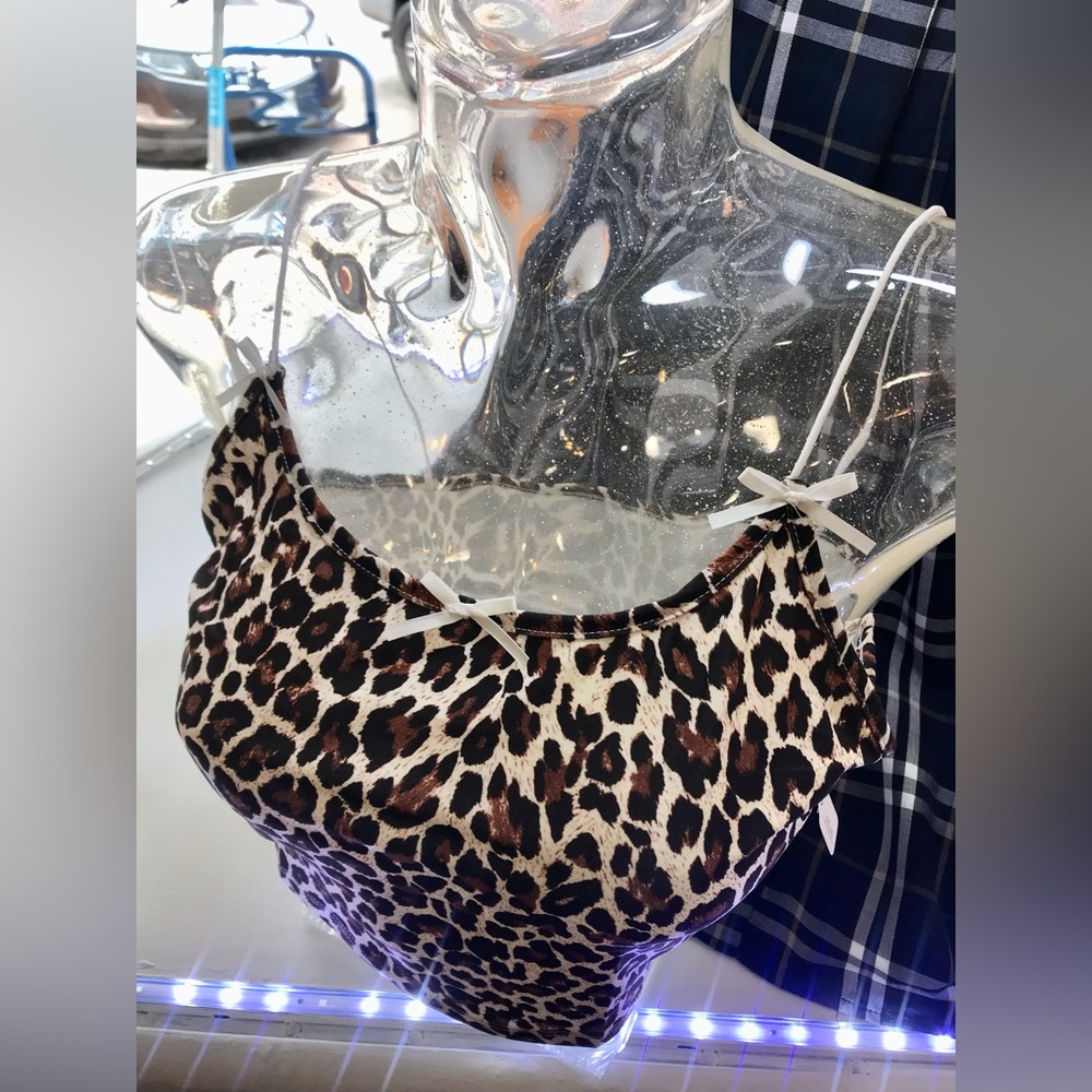 Cropped Cami Top Leopard Print Tan New - Picture 2 of 5